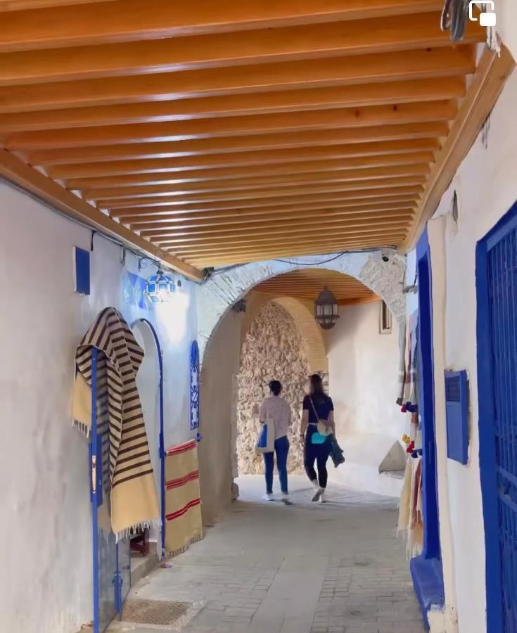 Joli Appartement Balneaire Avec Piscine Tangier Bagian luar foto